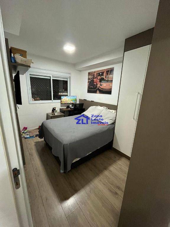 Apartamento à venda com 2 quartos, 64m² - Foto 9