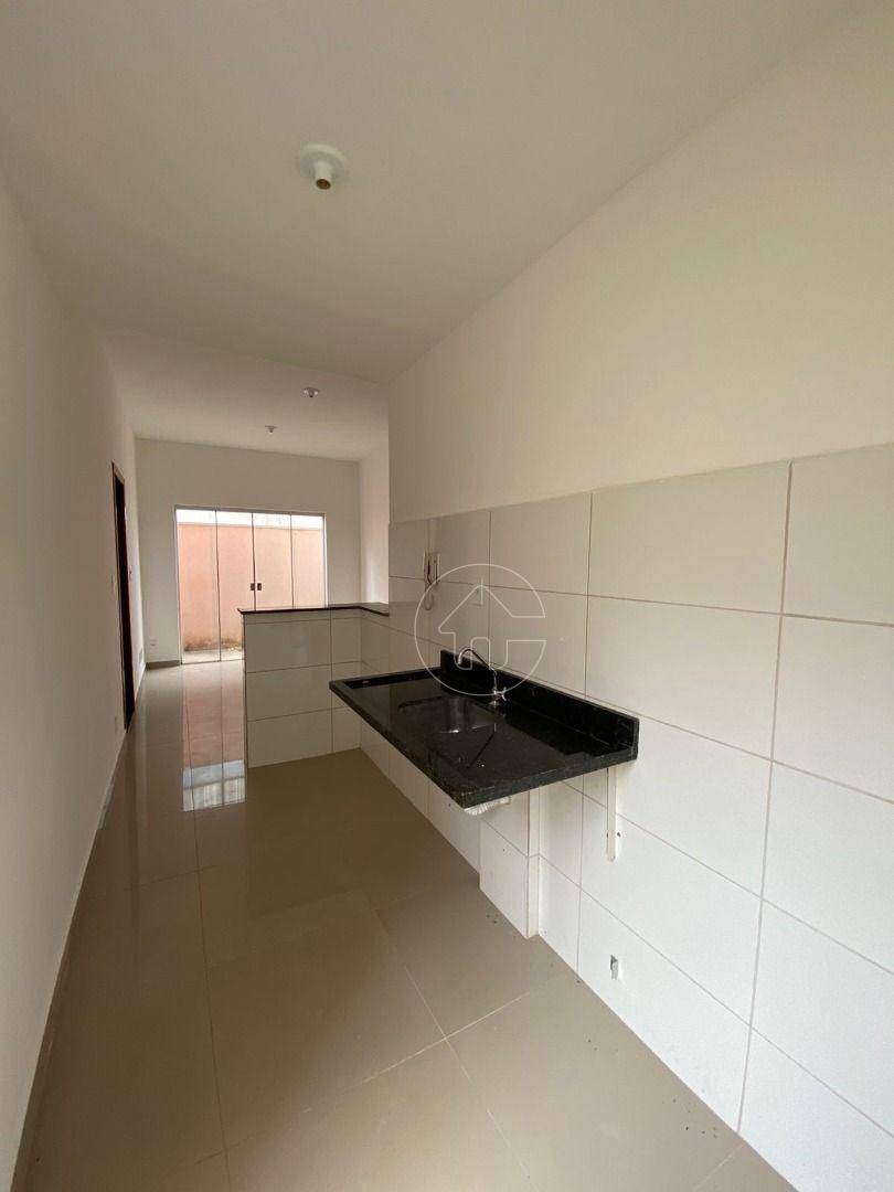 Apartamento para alugar com 3 quartos, 80m² - Foto 3