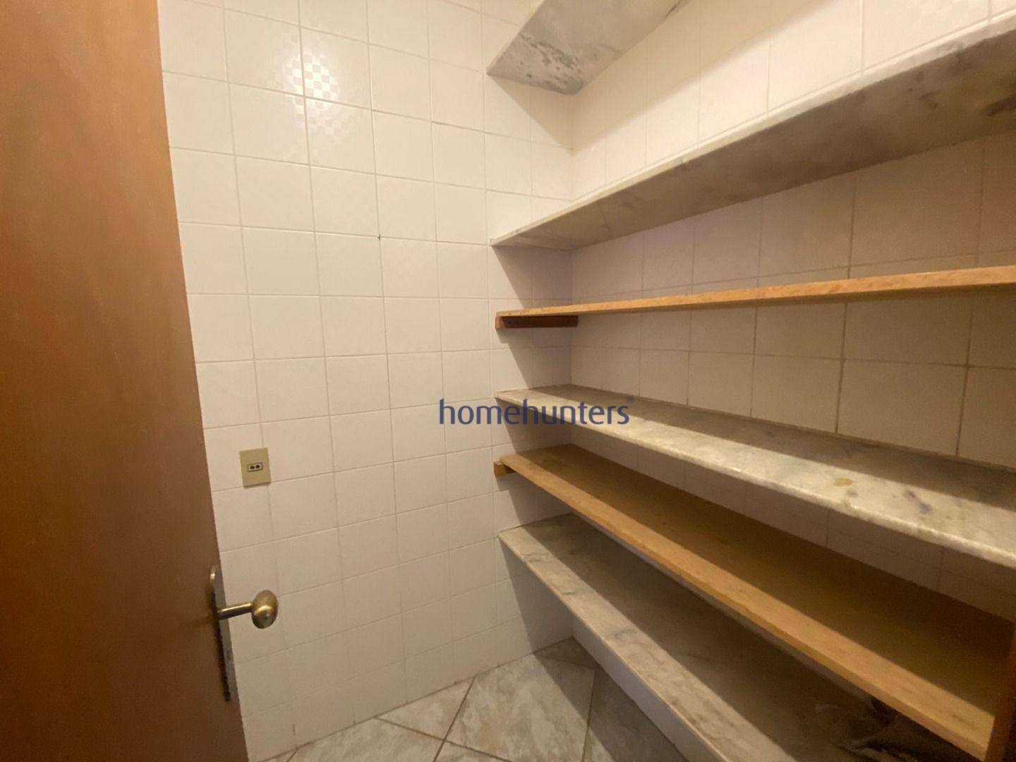 Apartamento para alugar com 4 quartos, 297m² - Foto 11