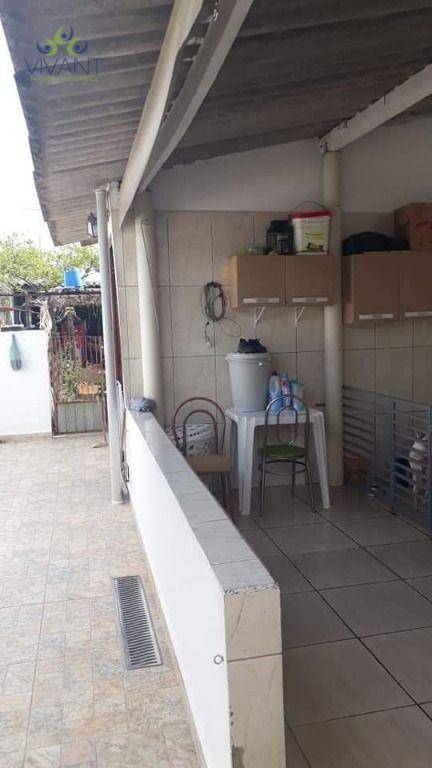 Sobrado à venda com 2 quartos, 38m² - Foto 3