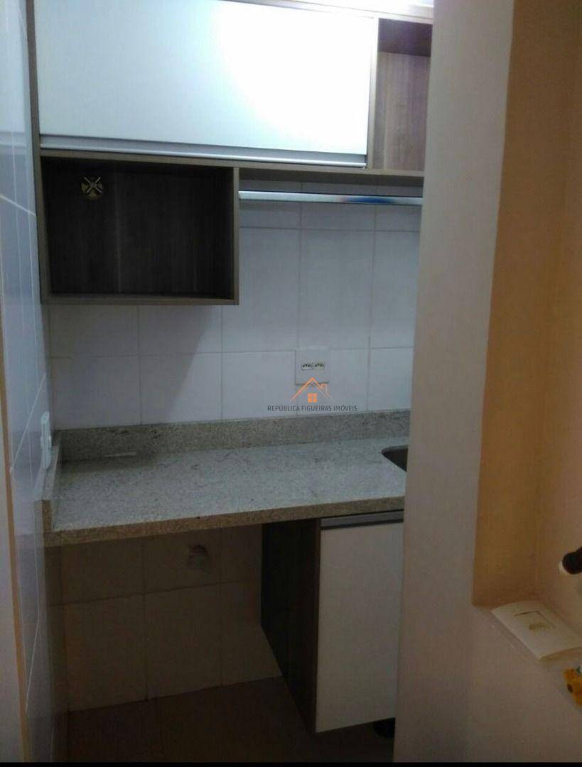 Apartamento para alugar com 2 quartos, 84m² - Foto 18