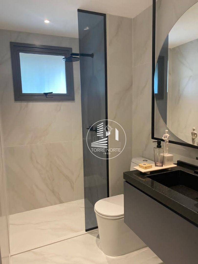 Apartamento à venda com 3 quartos, 157m² - Foto 18