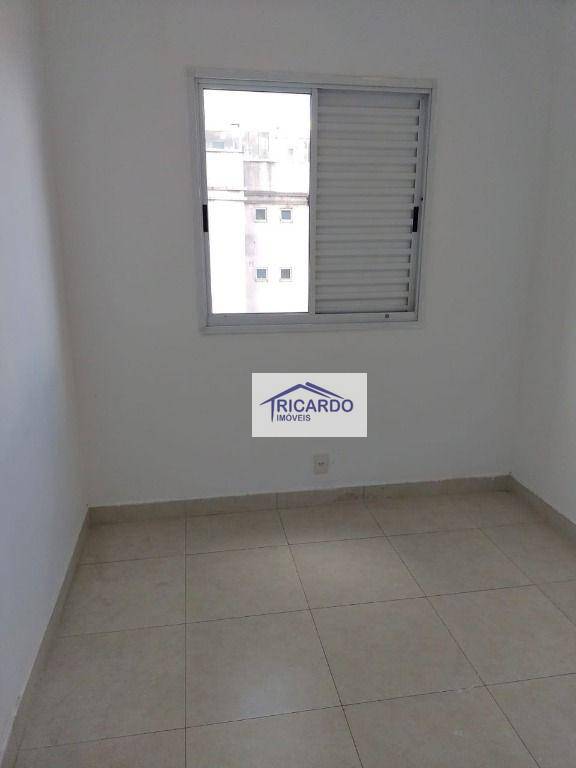 Apartamento à venda com 2 quartos, 43m² - Foto 16