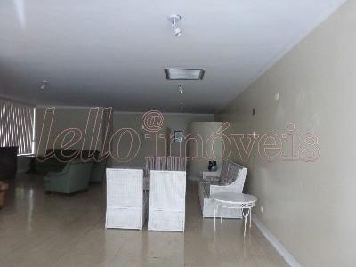 Apartamento para alugar com 3 quartos, 110m² - Foto 17