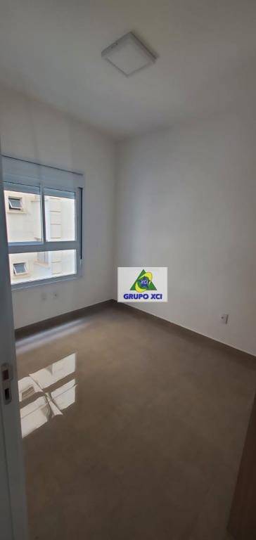 Apartamento à venda com 2 quartos, 58m² - Foto 14