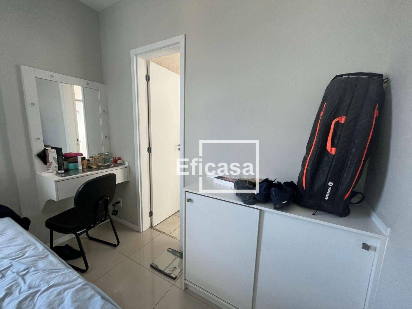 Apartamento à venda com 2 quartos, 75m² - Foto 19