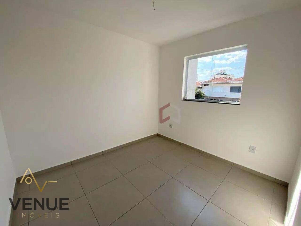 Apartamento à venda com 2 quartos, 24m² - Foto 20