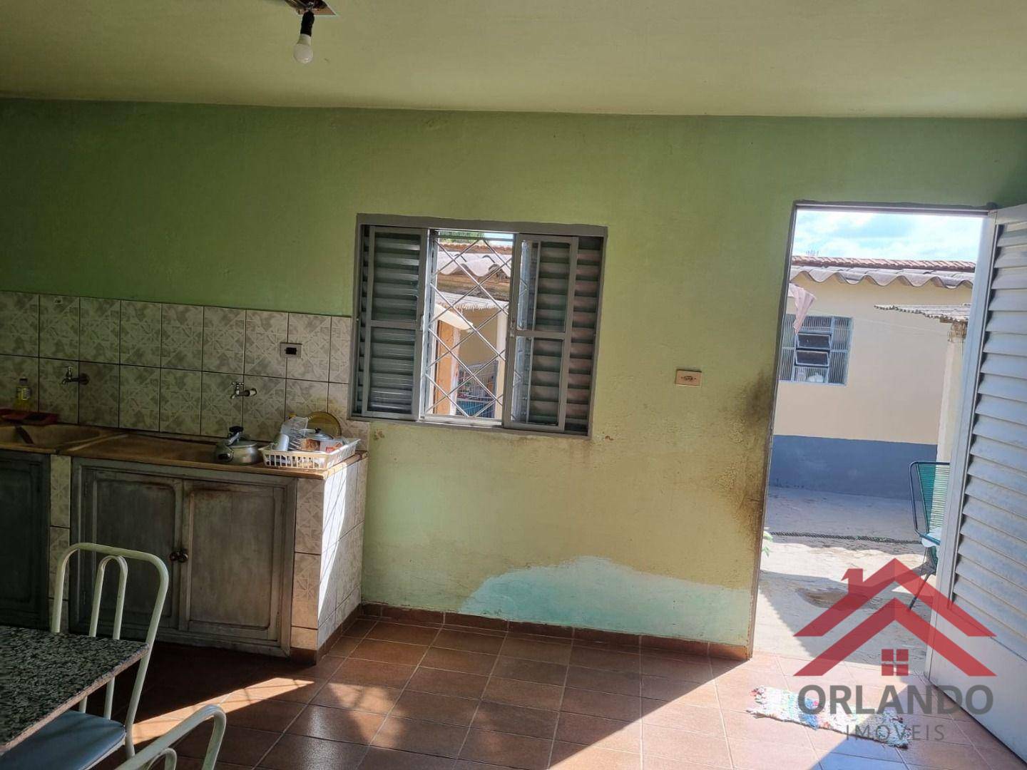 Casa à venda com 2 quartos, 150m² - Foto 5