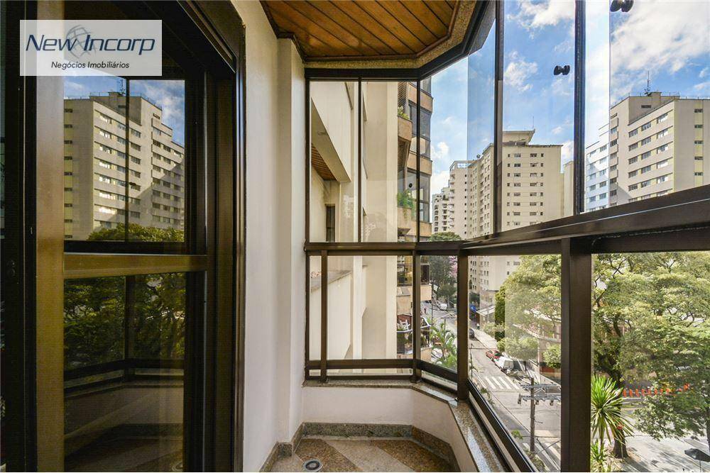 Apartamento à venda com 3 quartos, 193m² - Foto 26