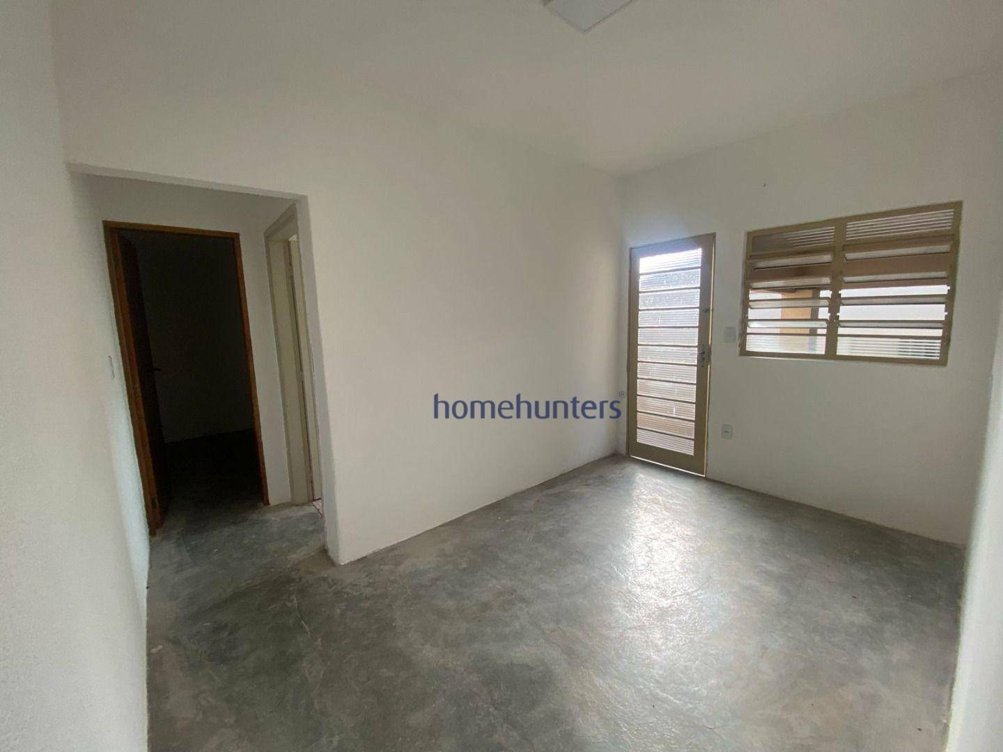 Casa para alugar com 3 quartos, 184m² - Foto 9