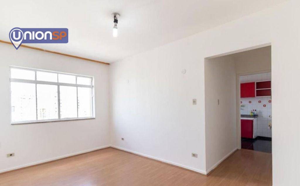 Apartamento à venda com 2 quartos, 70m² - Foto 1