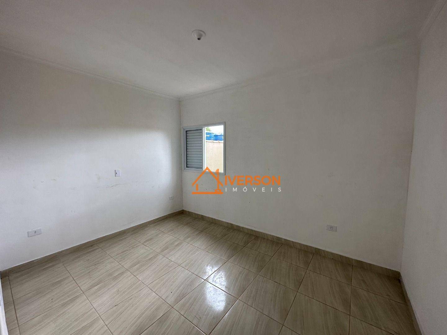 Casa à venda com 2 quartos, 68m² - Foto 11