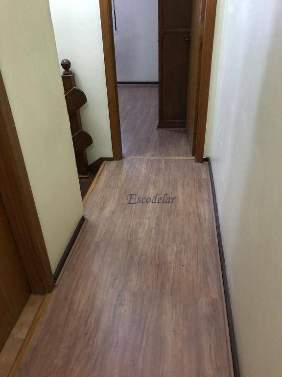 Sobrado à venda com 3 quartos, 140m² - Foto 2