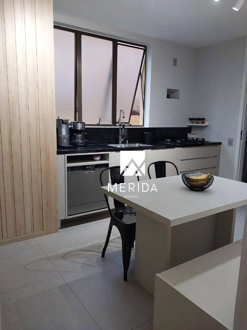 Apartamento à venda e aluguel com 3 quartos, 125m² - Foto 11