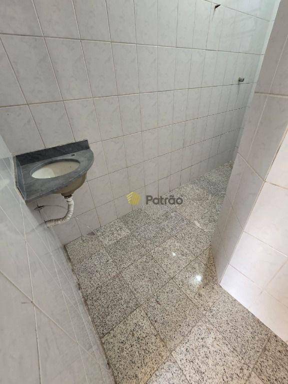 Sobrado à venda com 2 quartos, 174m² - Foto 30