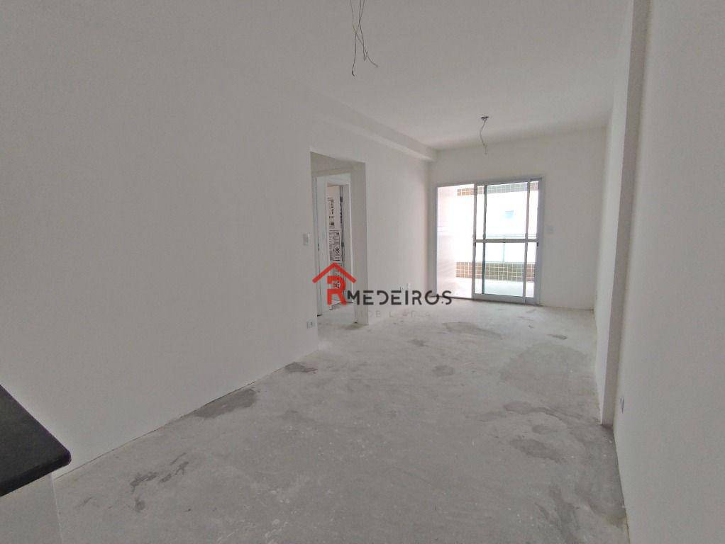 Apartamento à venda com 2 quartos, 69m² - Foto 2