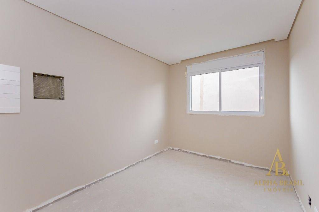 Casa à venda com 4 quartos, 206m² - Foto 12