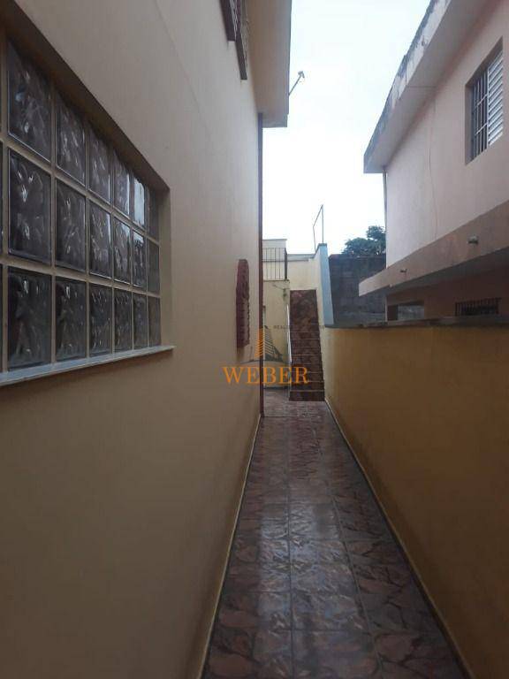 Sobrado à venda com 3 quartos, 100m² - Foto 11