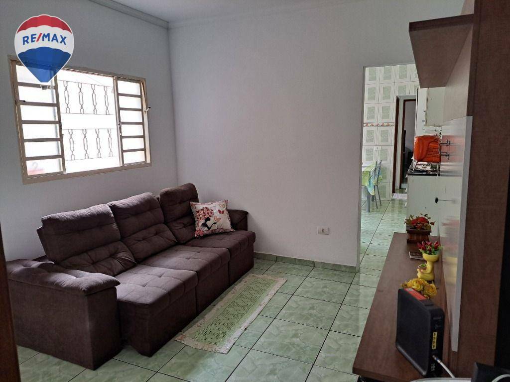 Casa à venda com 2 quartos, 67m² - Foto 7