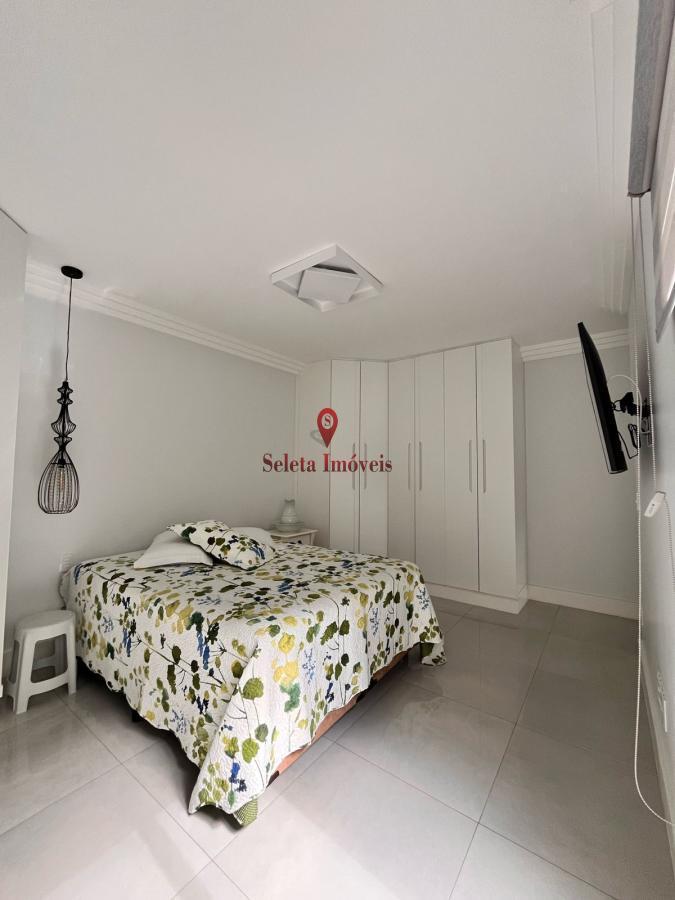 Casa à venda com 2 quartos, 153m² - Foto 8