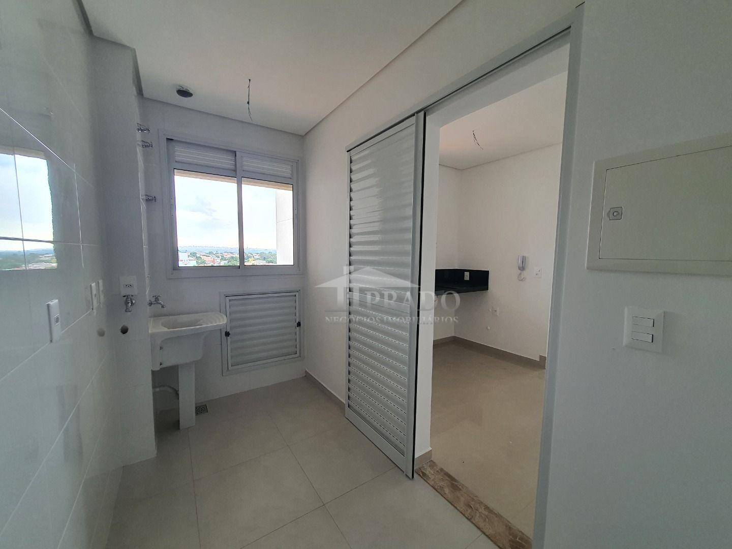 Apartamento à venda com 3 quartos, 128m² - Foto 3