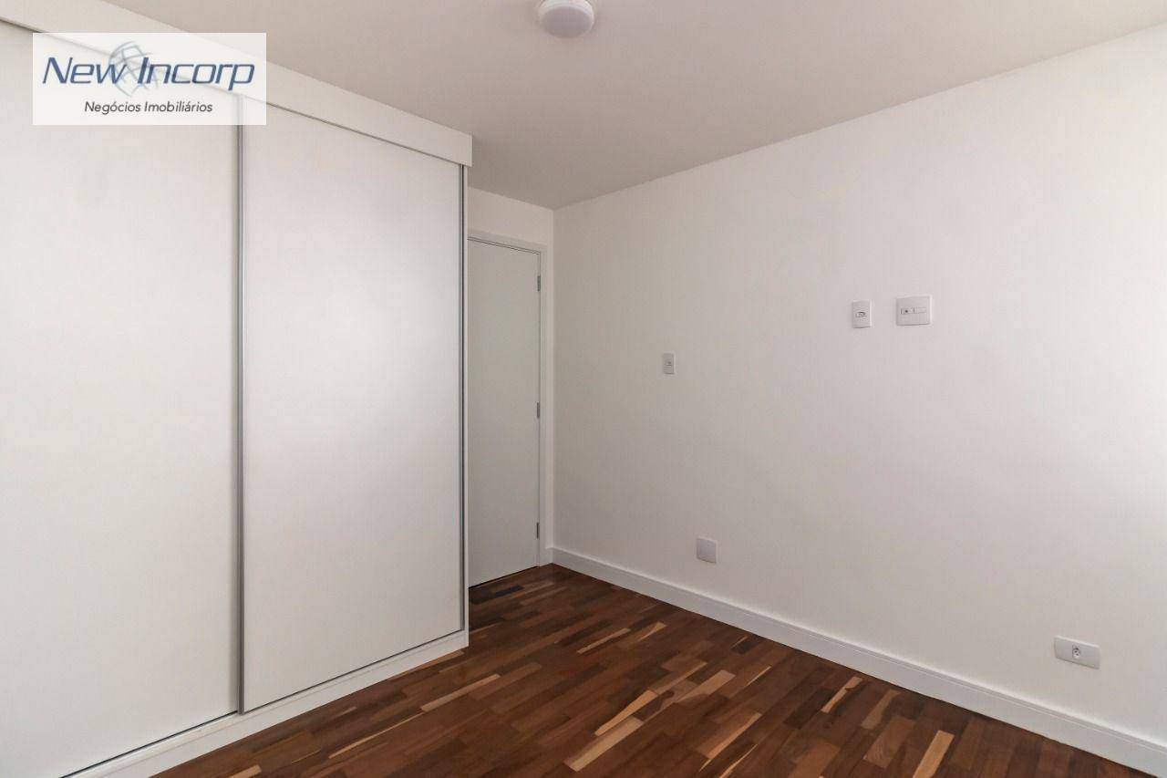 Apartamento à venda com 4 quartos, 170m² - Foto 15