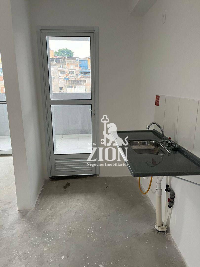 Apartamento à venda com 2 quartos, 42m² - Foto 5