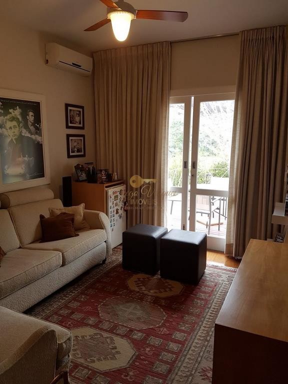 Casa de Condomínio à venda com 5 quartos, 1996m² - Foto 24