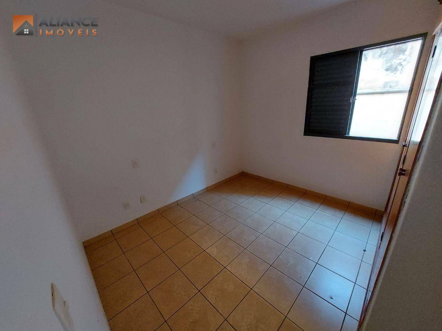 Apartamento para alugar com 1 quarto, 80m² - Foto 10