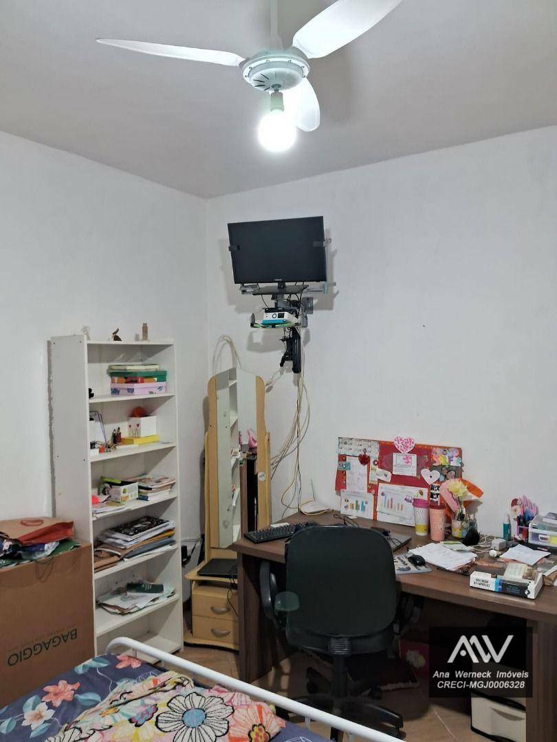 Chácara à venda com 3 quartos, 550m² - Foto 25