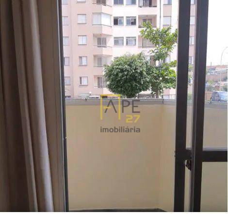 Apartamento à venda com 2 quartos, 50m² - Foto 11