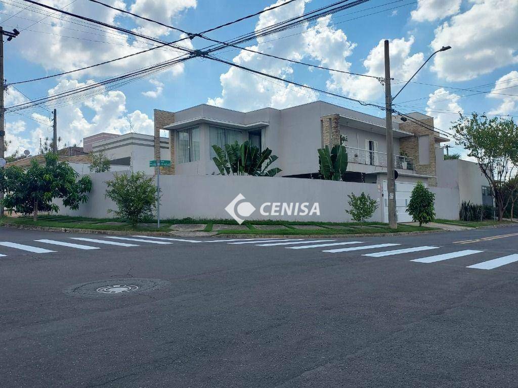 Casa à venda com 4 quartos, 321m² - Foto 7