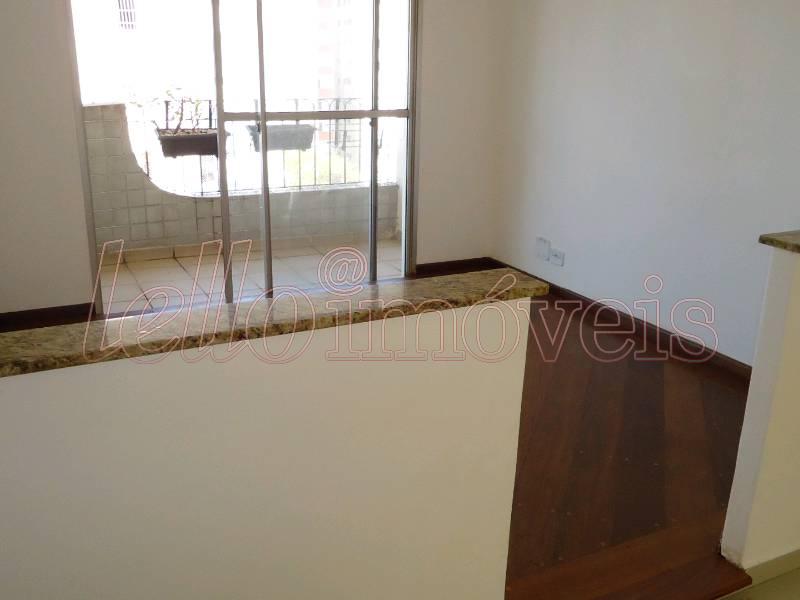 Apartamento para alugar com 2 quartos, 70m² - Foto 3