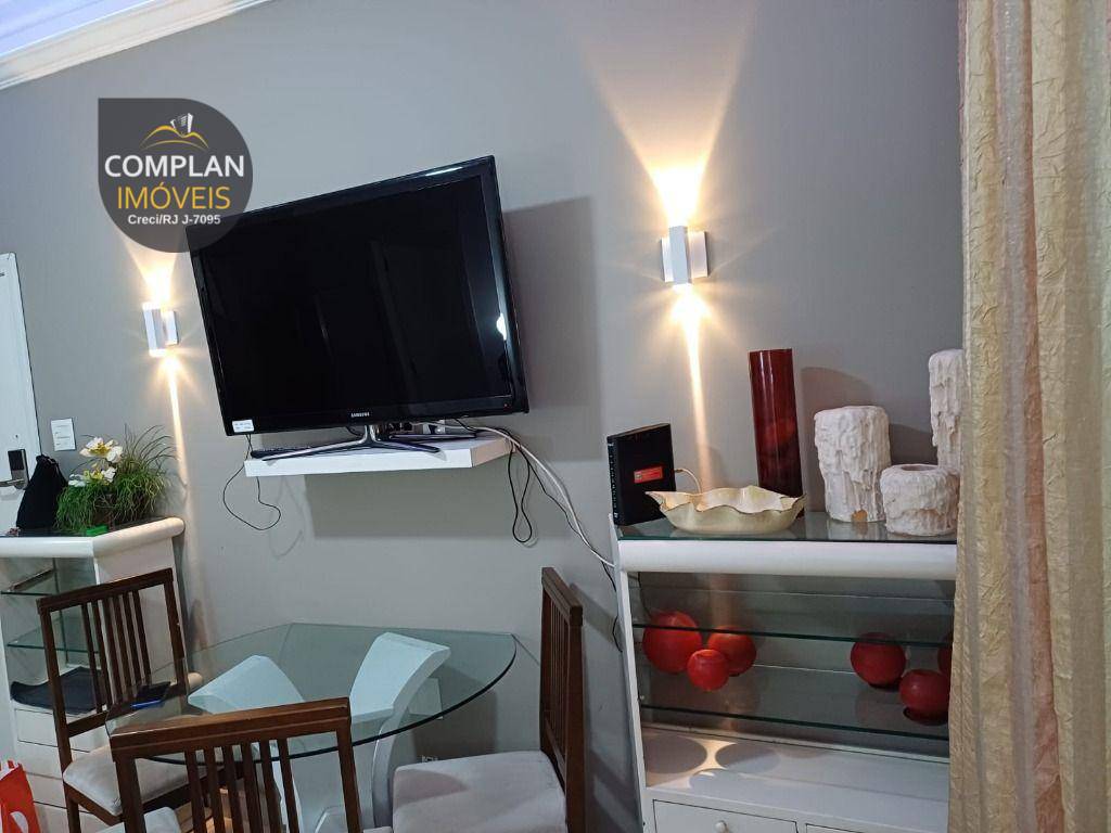 Apartamento para alugar com 2 quartos, 65m² - Foto 32