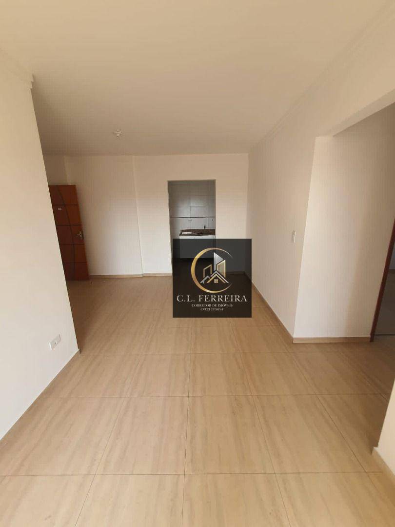 Apartamento à venda com 2 quartos, 60m² - Foto 4