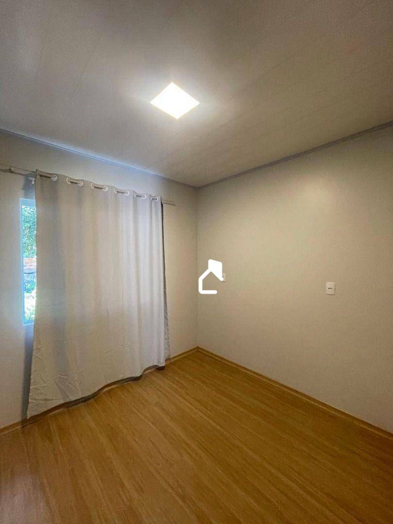 Casa à venda com 2 quartos, 66m² - Foto 6