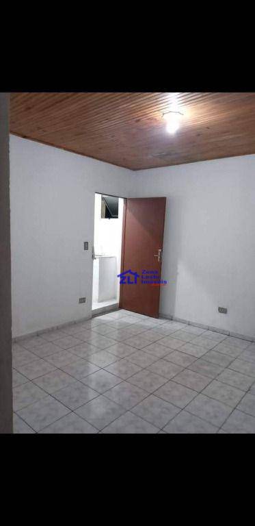 Casa à venda com 1 quarto, 43m² - Foto 7