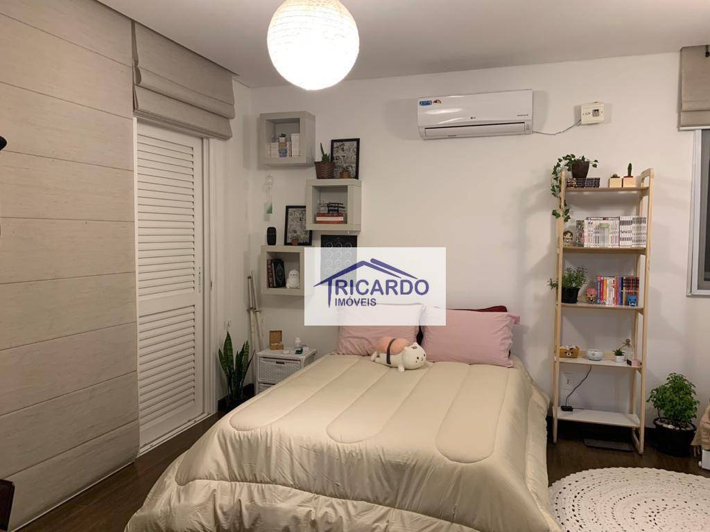 Sobrado à venda com 4 quartos, 380m² - Foto 12