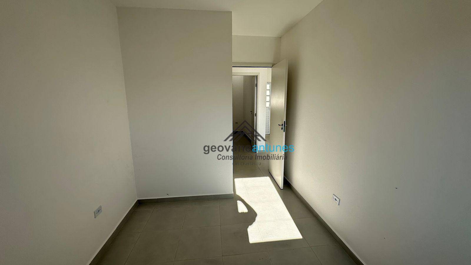 Casa à venda com 2 quartos, 42m² - Foto 6