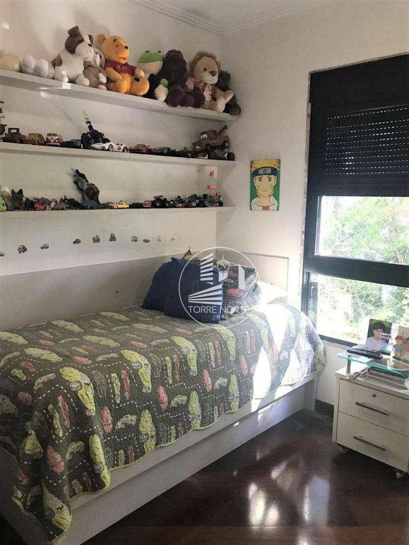 Apartamento à venda com 5 quartos, 230m² - Foto 35