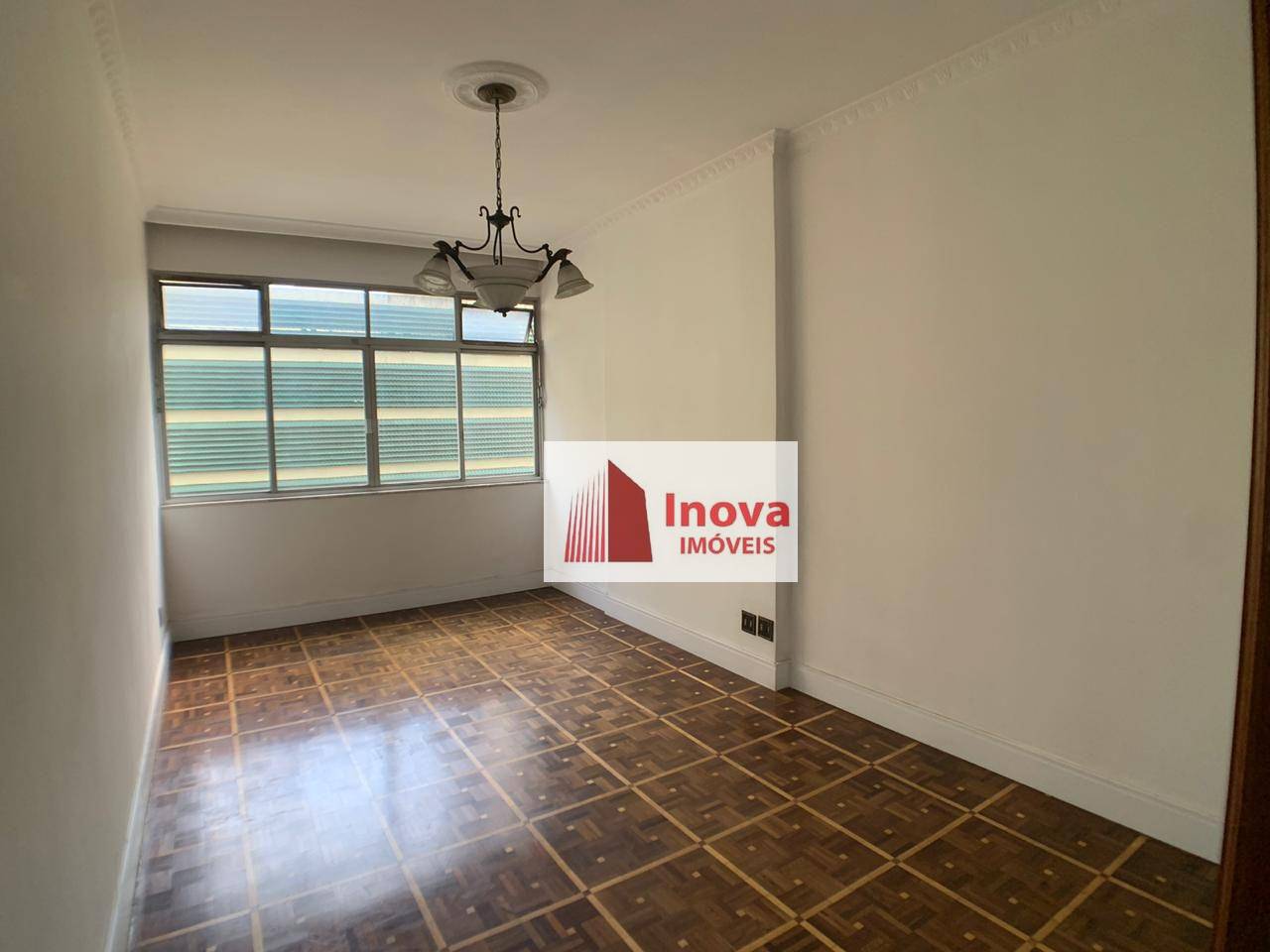 Apartamento à venda com 3 quartos, 134m² - Foto 3