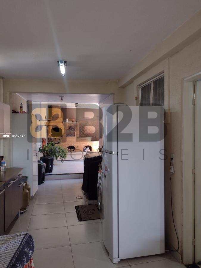 Casa à venda com 4 quartos, 253m² - Foto 21