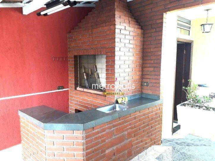 Sobrado à venda com 2 quartos, 128m² - Foto 2