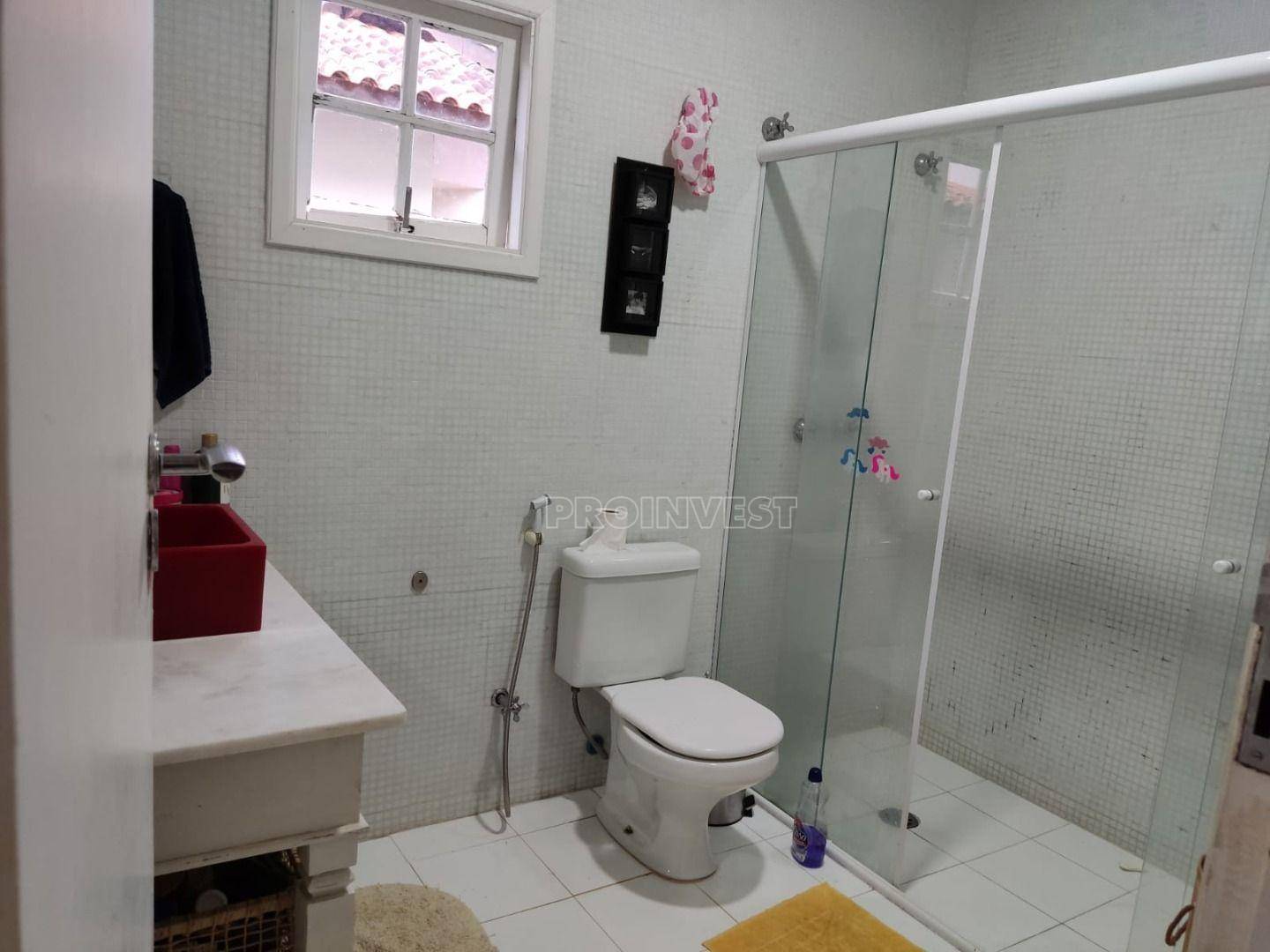 Casa de Condomínio à venda com 3 quartos, 305m² - Foto 18