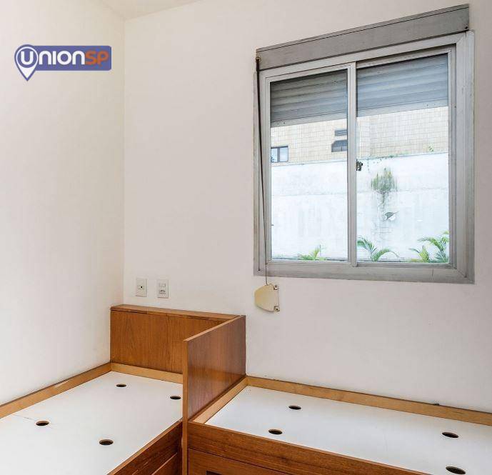 Apartamento à venda com 2 quartos, 80m² - Foto 9