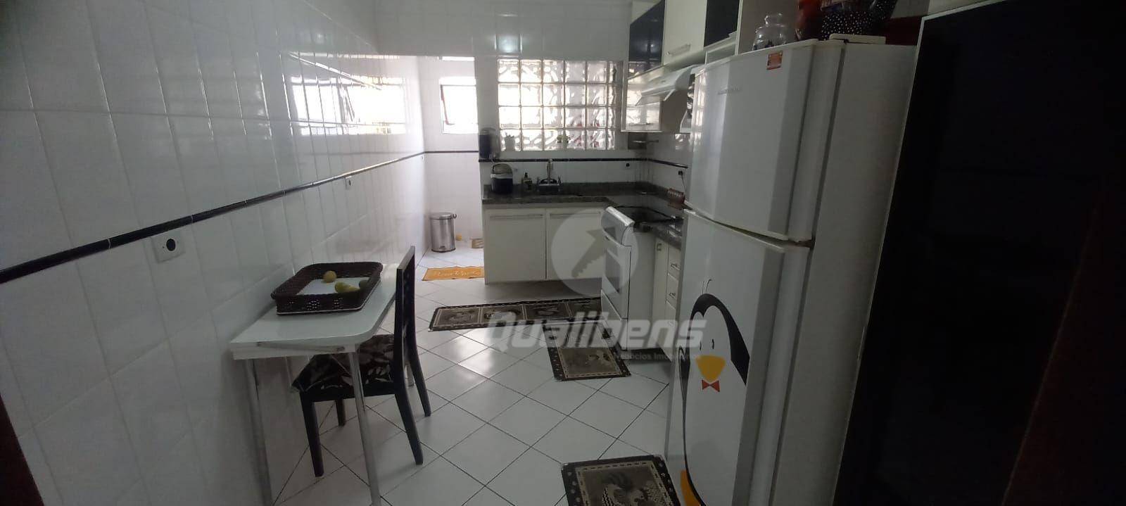 Apartamento à venda com 2 quartos, 70m² - Foto 18