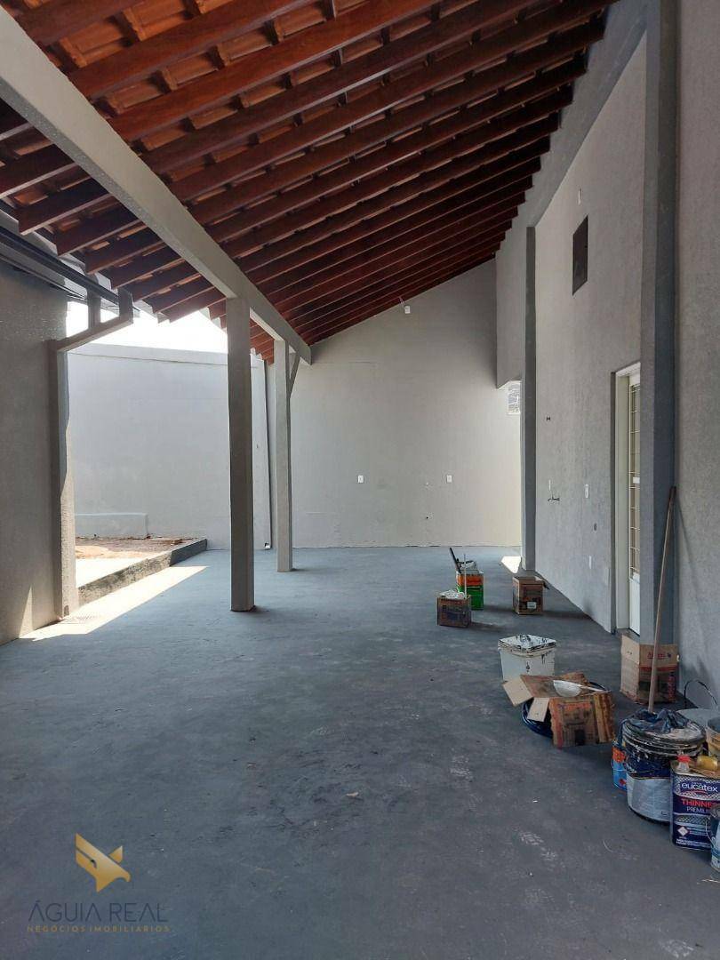 Casa à venda com 3 quartos, 230m² - Foto 25