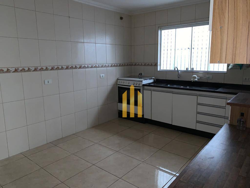 Casa para alugar com 1 quarto, 70m² - Foto 5