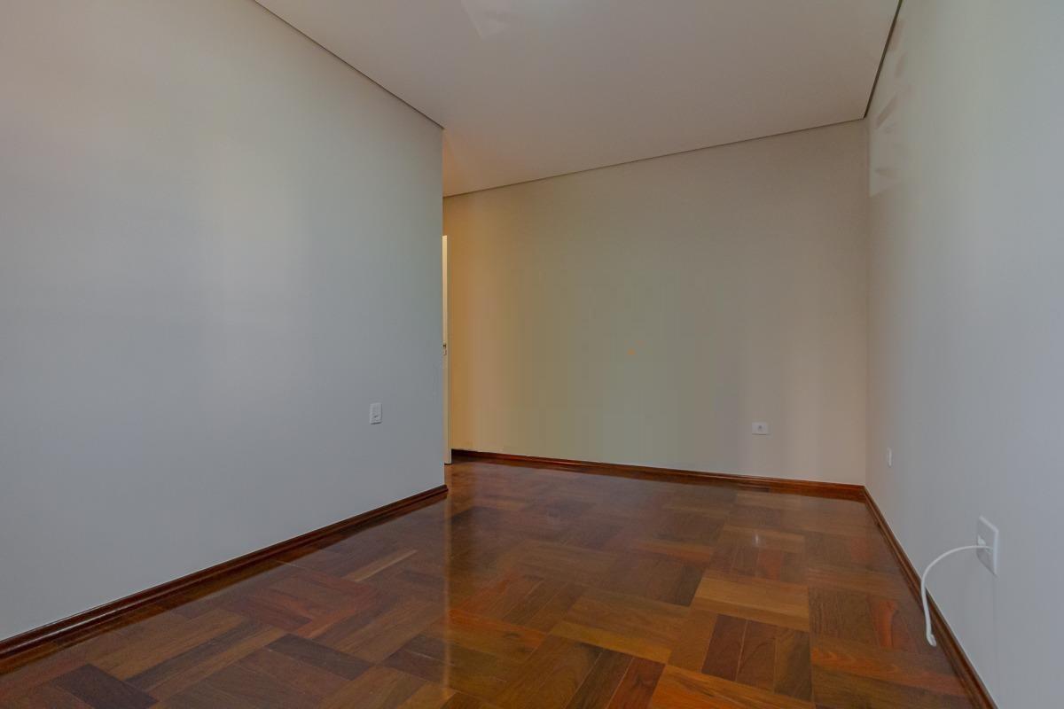 Casa à venda com 3 quartos, 261m² - Foto 19