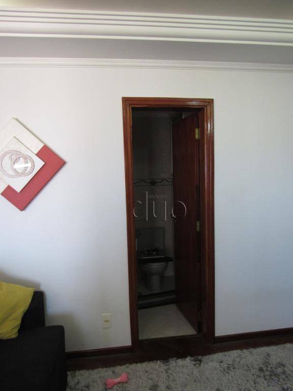 Apartamento à venda com 3 quartos, 126m² - Foto 3